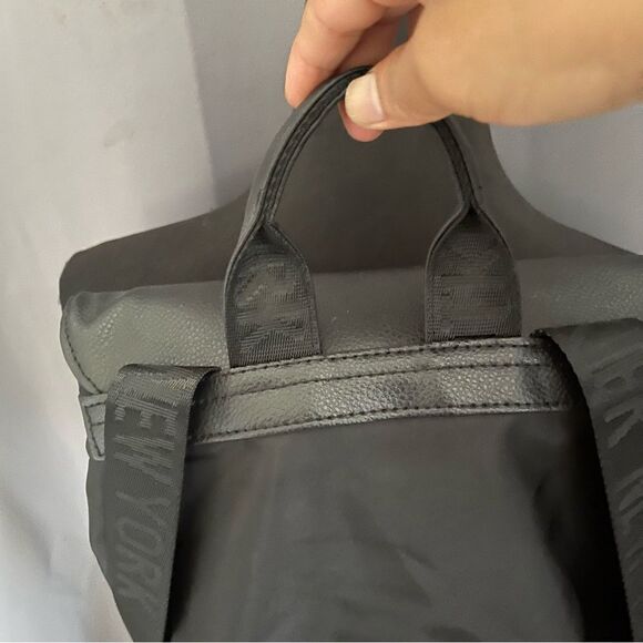 Botkier New York Black Mini Trigger Backpack - Picture 13 of 15